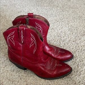 Red Ariat Cowboy Boots